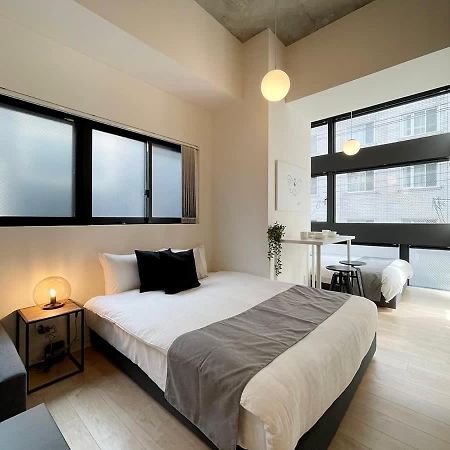הירושימה Bhotel Nekoyard - Stylish Loft Studio Steps From Peace Park מראה חיצוני תמונה