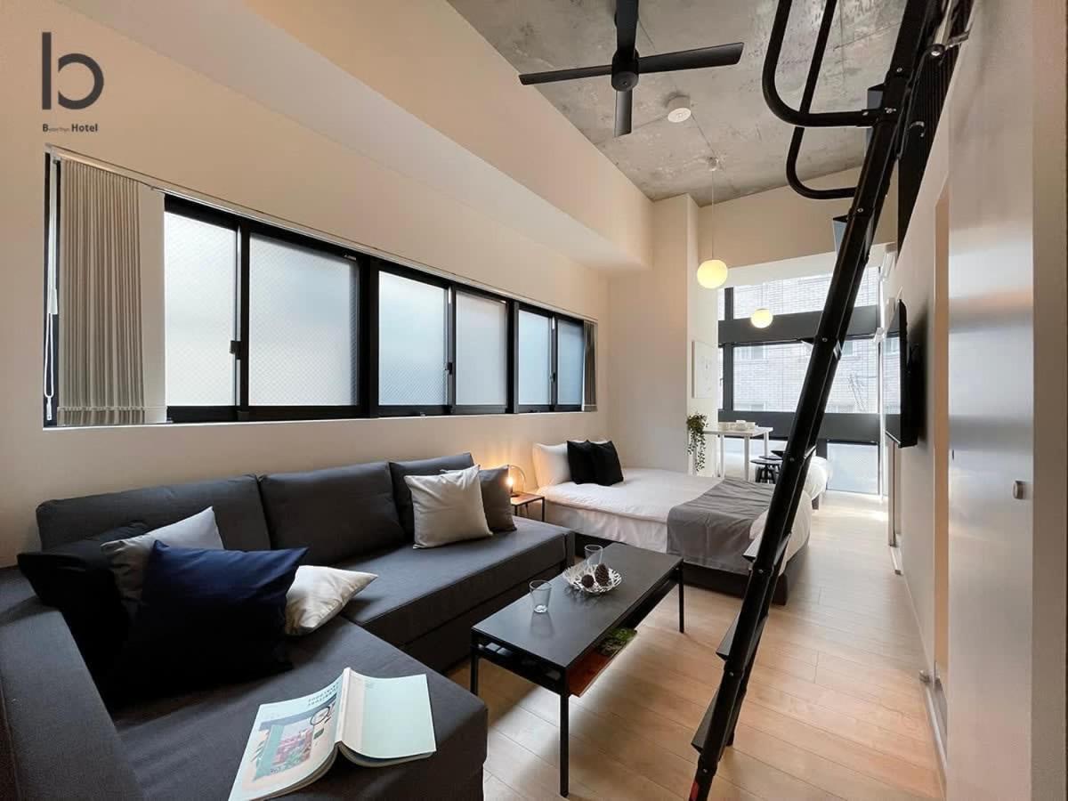 הירושימה Bhotel Nekoyard - Stylish Loft Studio Steps From Peace Park מראה חיצוני תמונה